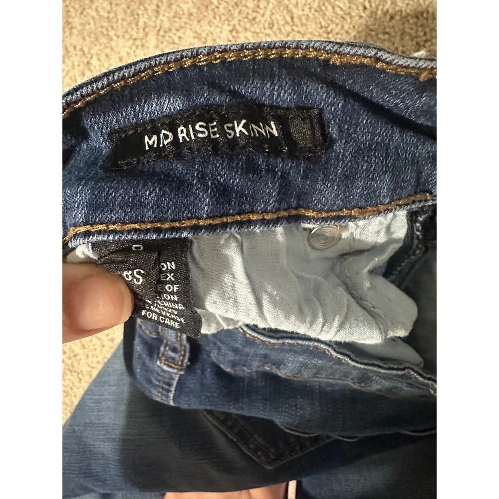 Rue21‎ Mid Rise Skinnies Jeans Dark Wash Denim Casual Everyday Womens